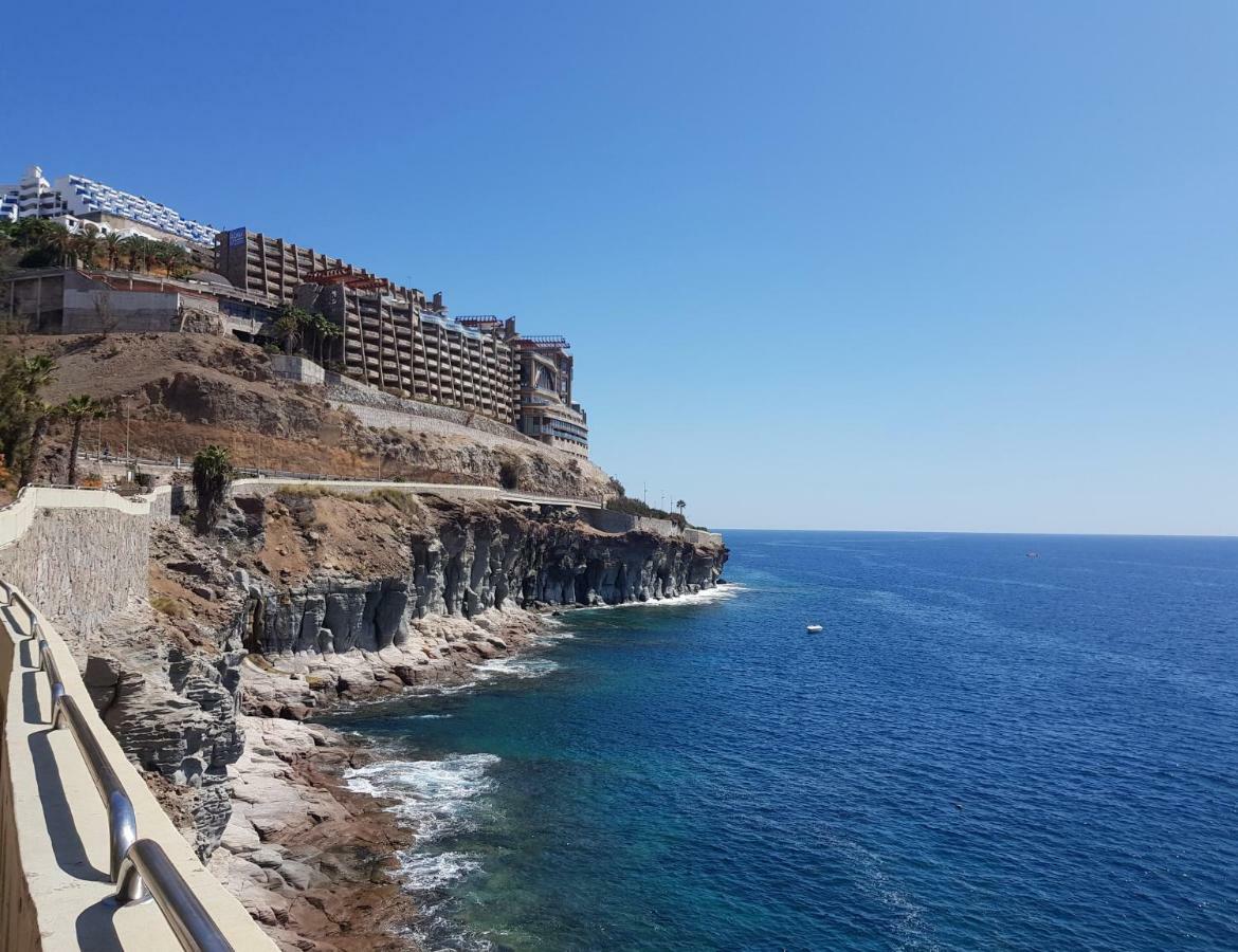 Luxury 2 Bedroom Apt 50 M From Beach Mogan Bagian luar foto