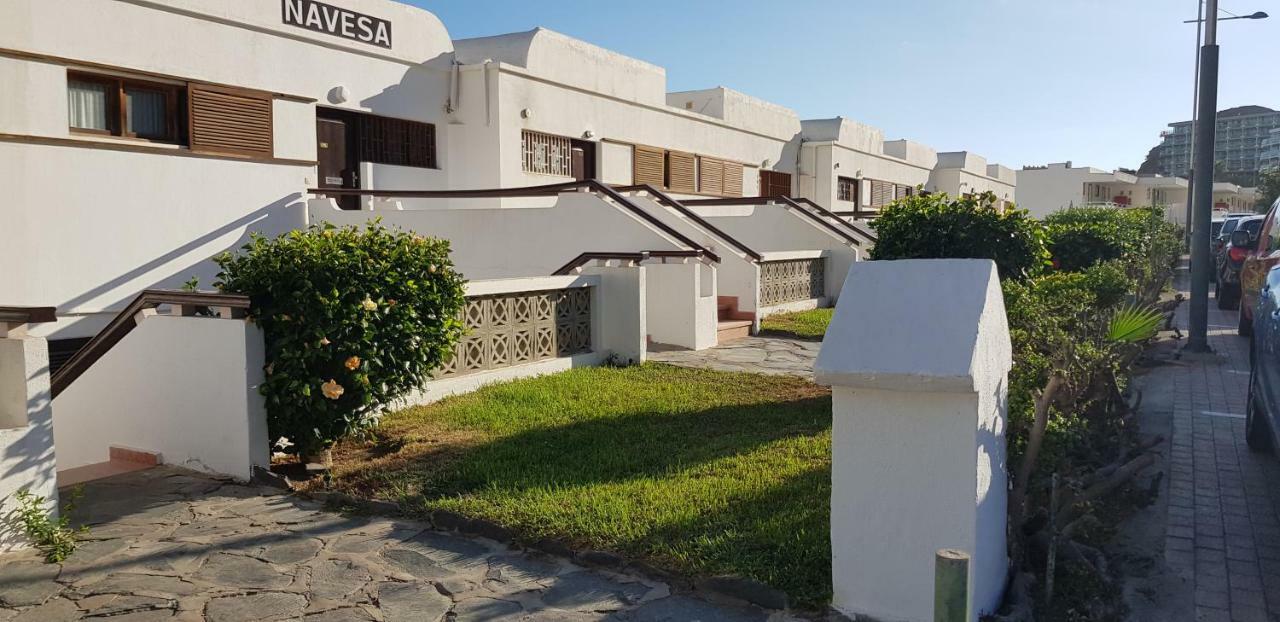 Luxury 2 Bedroom Apt 50 M From Beach Mogan Bagian luar foto